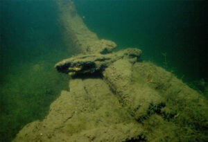 Stern of the Diamond Island Shipwreck 1777 (R. Bellico)